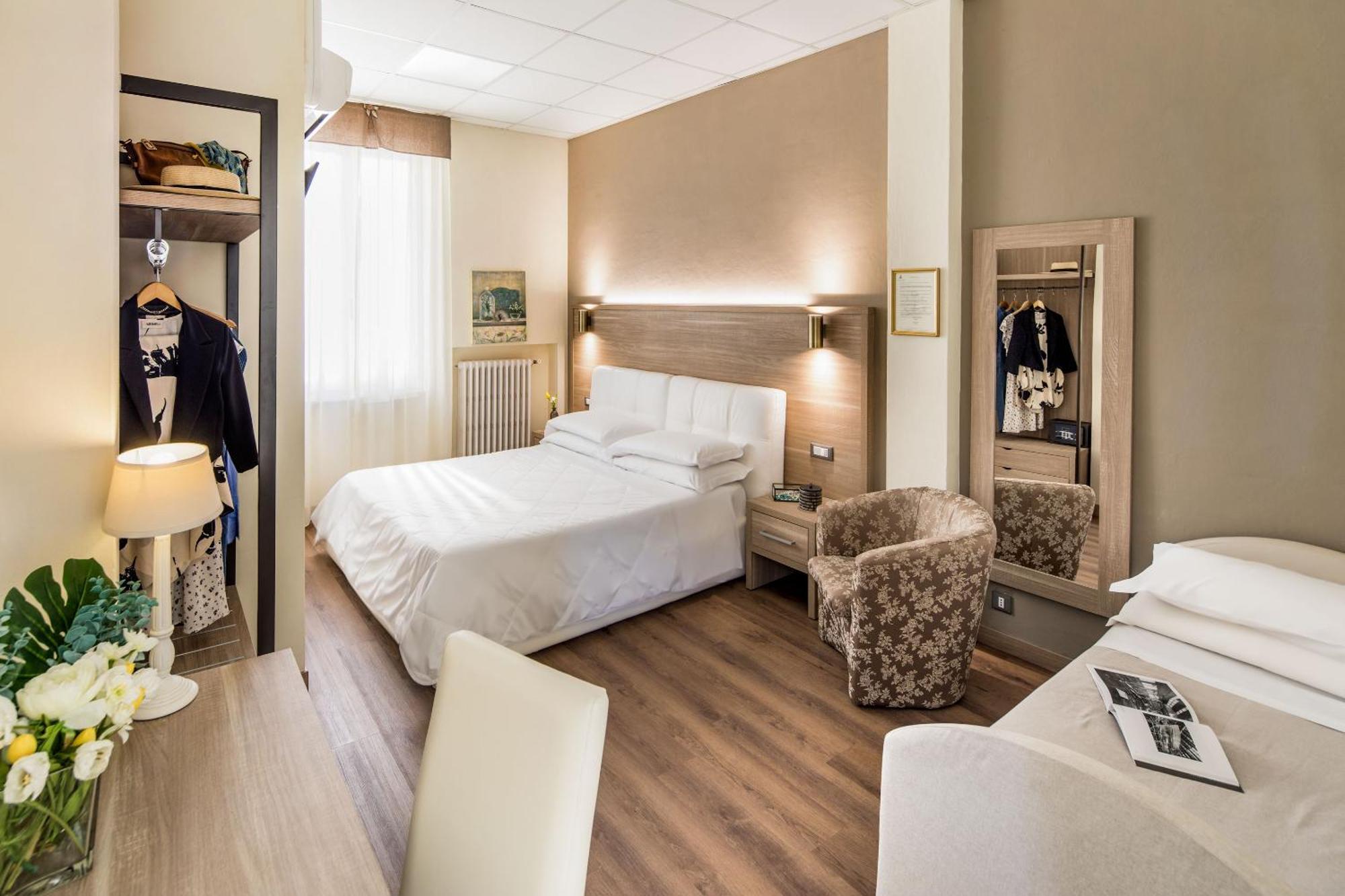 Hotel Tina Diano Marina Exteriör bild